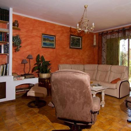 Le Gite Du Castellas Forcalqueiret Εξωτερικό φωτογραφία